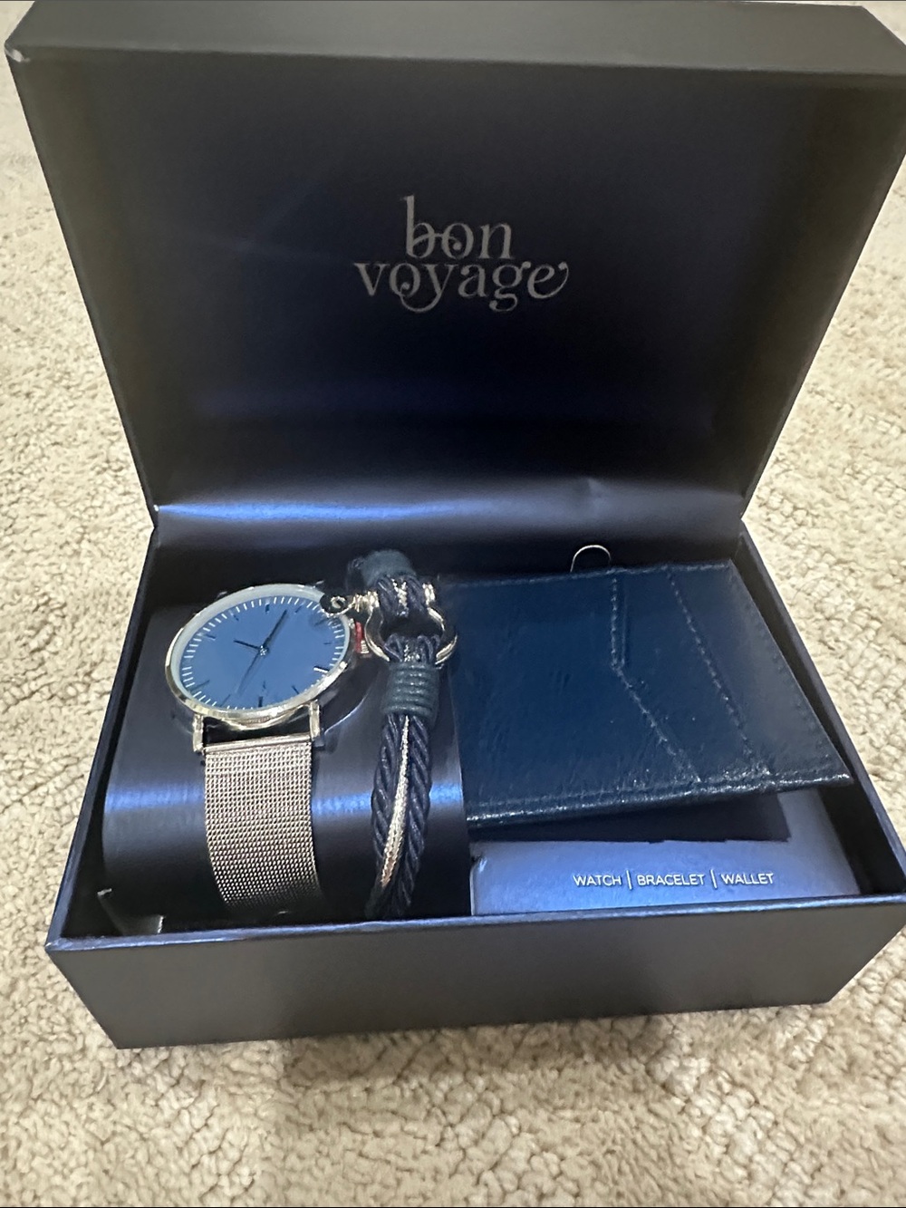Bon Voyage Men's Navy Watch and Wallet Gift Set